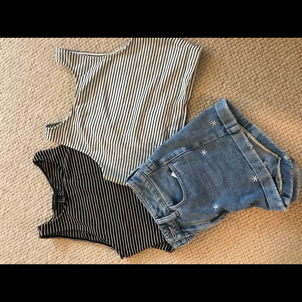 Striped crop top tank x2
